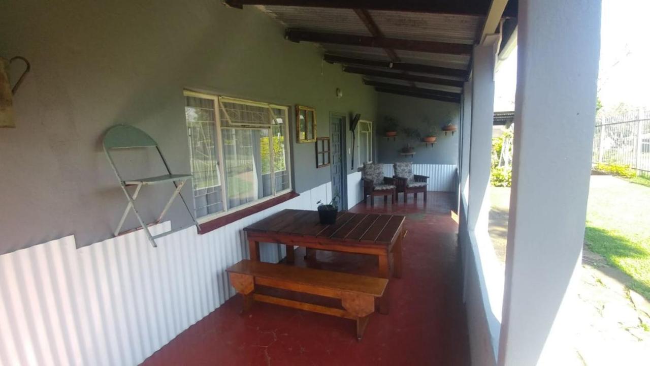 Four Seasons Self-Catering Guest House Graskop Exterior photo