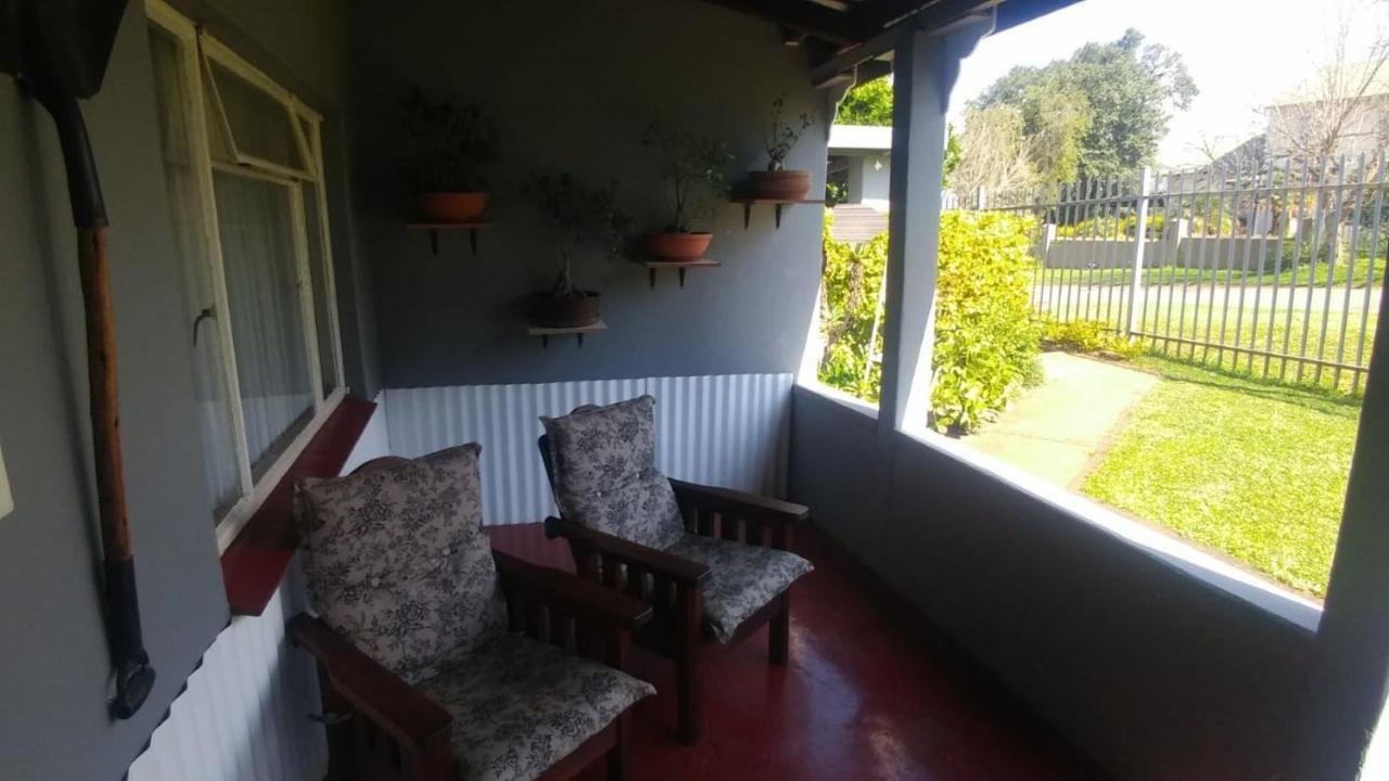 Four Seasons Self-Catering Guest House Graskop Exterior photo